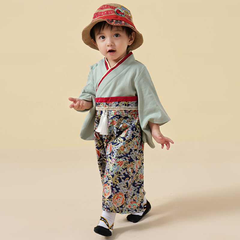 Baby Clothing Dividers - 2025 新着子供日本の着物ベビーガールズボーイズ伝統的な服花柄パッチワークカラー浴衣フェスティバル着用
